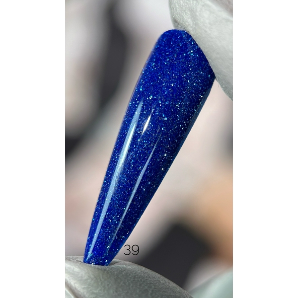 Гель-лак Saga Fiery Gel №39 (яскраво-синій зі світловідбиваючим мікроблиском) 9мл
